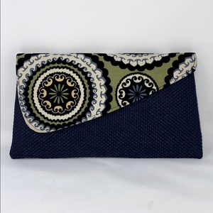 Vintage Velvet Ribbed‎ Clutch